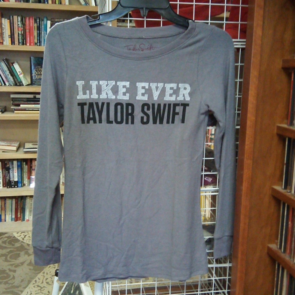 Taylor Swift Like Ever Long Sleeve T-shirt NWT